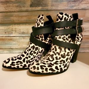 Animal print ankle boots, size 7.5